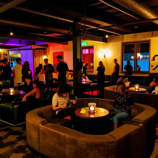 Balada do Louco: O Melhor Lugar para Conhecer a Noite