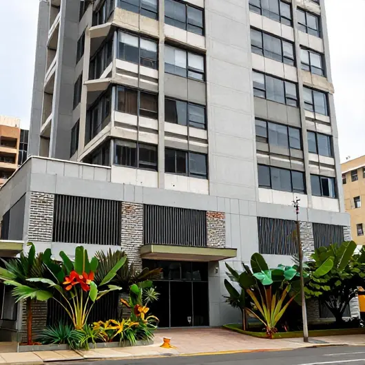 Conheça o Flat 09 em condomínio 104 Sul centro