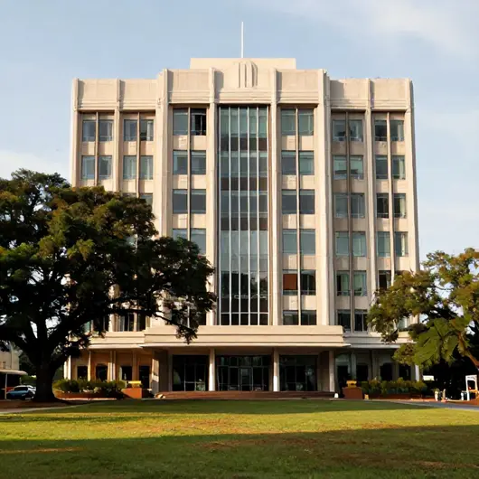 Descubra o Palácio Araguaia