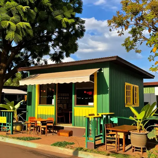 Explore o Kiosque Capim Dourado