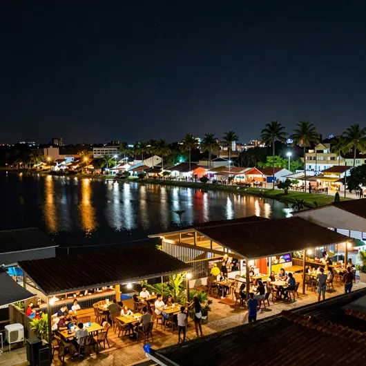 Os 15 melhores lugares para aproveitar a orla à noite em Palmas Os 15 melhores lugares para aproveitar a orla à noite em Palmas
